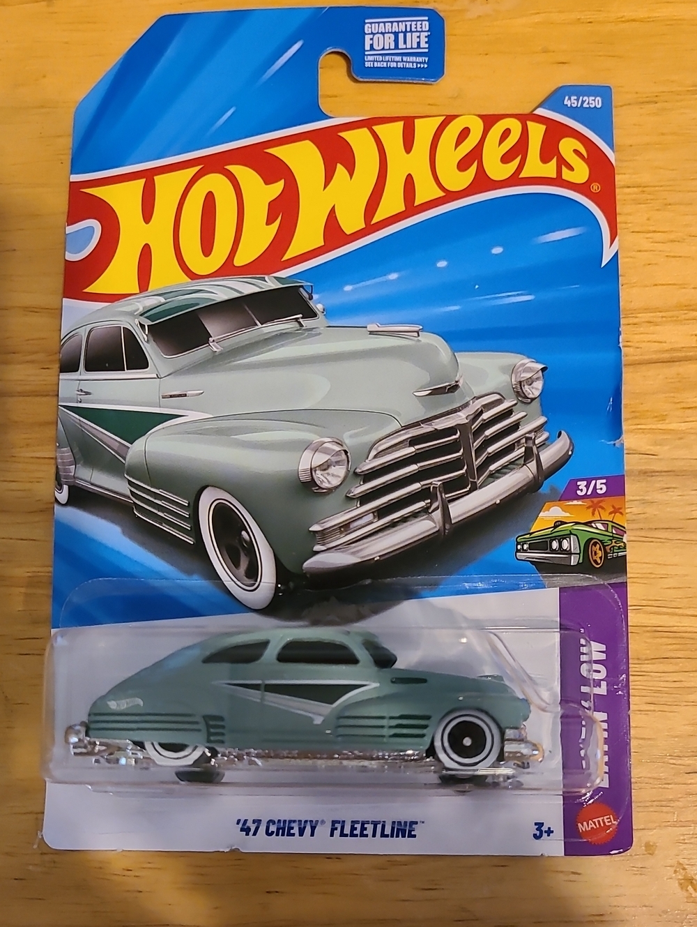 Mattel Hot Wheels '47 Chevy Fleetline - Sage Green & White